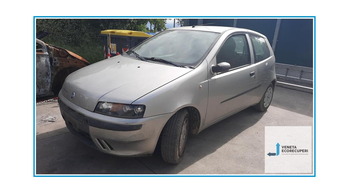 FIAT PUNTO 1N/1P del 2003 parti usate e ricambi - Tipo Motore 188A4000