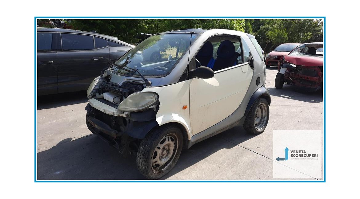 SMART COUPE' C450 del 1999 parti usate e ricambi - Tipo Motore 13