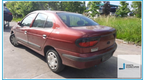 RENAULT MEGANE 1a Serie  del 1998 parti usate e ricambi - Tipo Motore K7MA7
