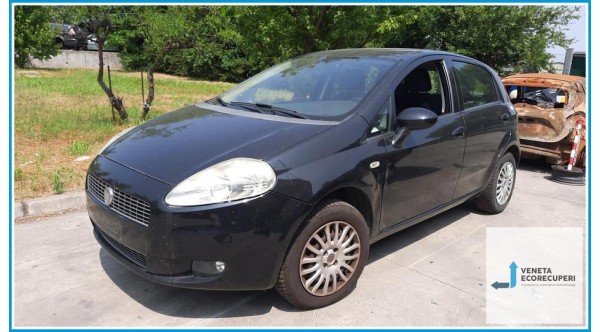 FIAT GRANDE PUNTO 4C del 2009 parti usate e ricambi - Tipo Motore 350A1000