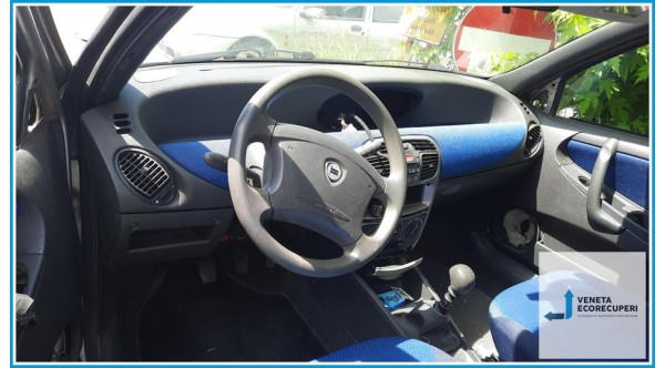 LANCIA Y  del 2003 parti usate e ricambi - Tipo Motore 188A4000