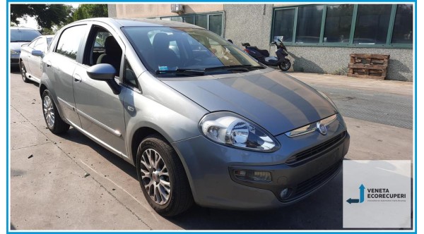 FIAT PUNTO EVO 3J del 2010 parti usate e ricambi - Tipo Motore 350A1000