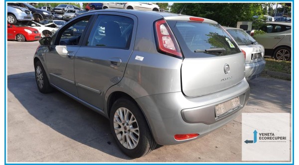 FIAT PUNTO EVO 3J del 2010 parti usate e ricambi - Tipo Motore 350A1000