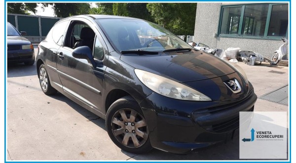 PEUGEOT 207  del 2008 parti usate e ricambi - Tipo Motore 8HZ