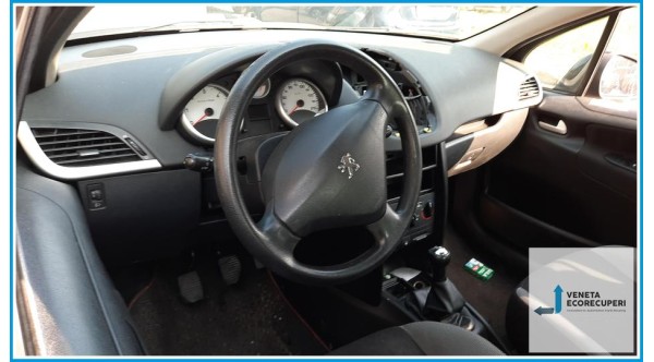 PEUGEOT 207  del 2008 parti usate e ricambi - Tipo Motore 8HZ