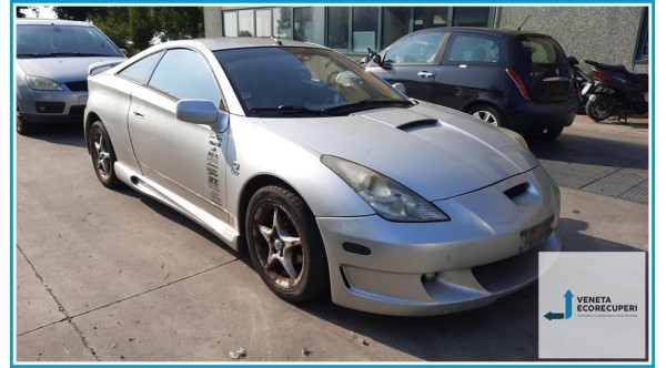TOYOTA CELICA  del 2000 parti usate e ricambi - Tipo Motore 1ZZFE