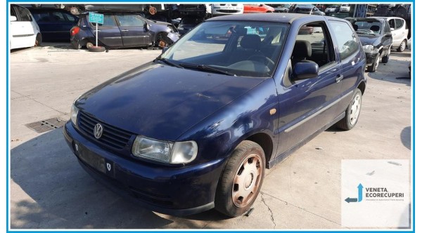 VOLKSWAGEN POLO 3a Serie  del 1999 parti usate e ricambi - Tipo Motore APQ