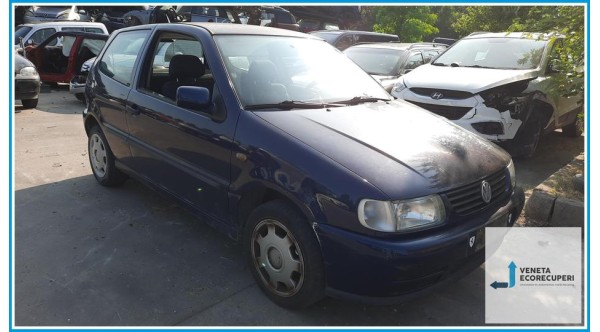VOLKSWAGEN POLO 3a Serie  del 1999 parti usate e ricambi - Tipo Motore APQ