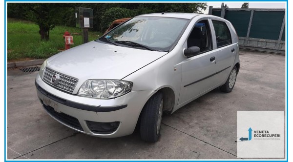 FIAT PUNTO CLASSIC 2U del 2009 parti usate e ricambi - Tipo Motore 188A4000