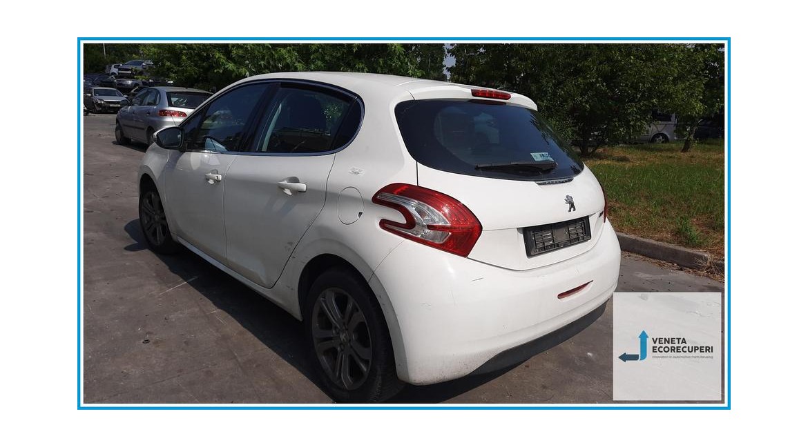 PEUGEOT 208  del 2014 parti usate e ricambi - Tipo Motore 8F02