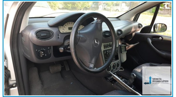 MERCEDES-BENZ Classe A W168 del 2002 parti usate e ricambi - Tipo Motore 668942