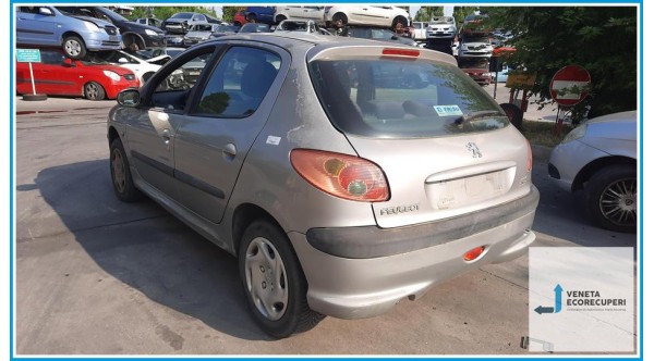 PEUGEOT 206  del 2003 parti usate e ricambi - Tipo Motore KFW