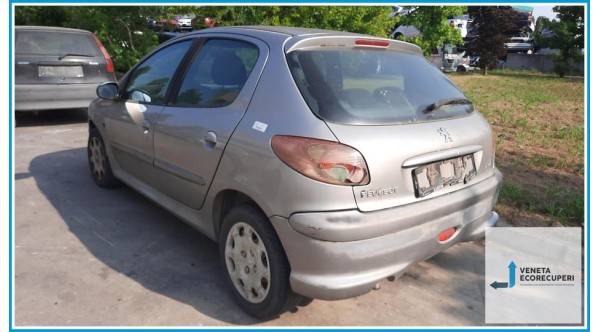PEUGEOT 206  del 2005 parti usate e ricambi - Tipo Motore HFX