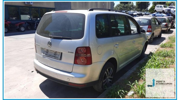 VOLKSWAGEN TOURAN 1T del 2007 parti usate e ricambi - Tipo Motore BSX