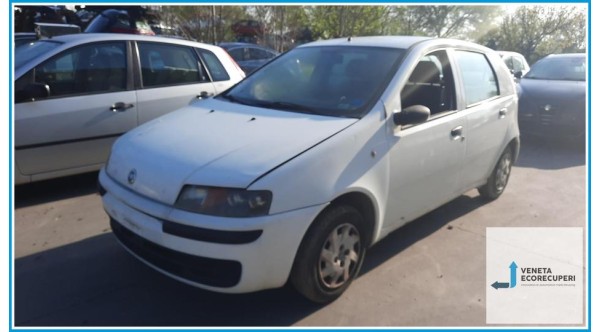 FIAT PUNTO 1N/1P del 2002 parti usate e ricambi - Tipo Motore 188A4000