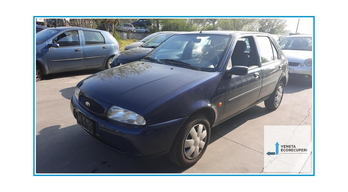 FORD FIESTA DX del 1999...