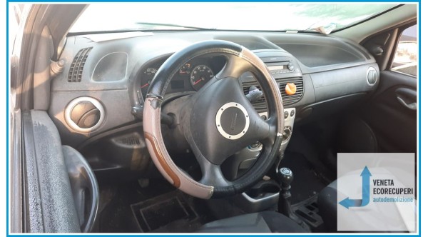 FIAT PUNTO 2U del 2005 parti usate e ricambi