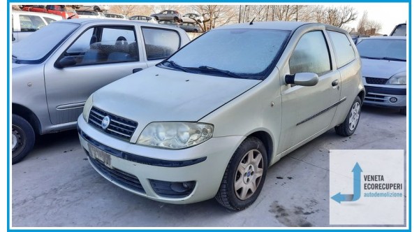 FIAT PUNTO 2U del 2005 parti usate e ricambi