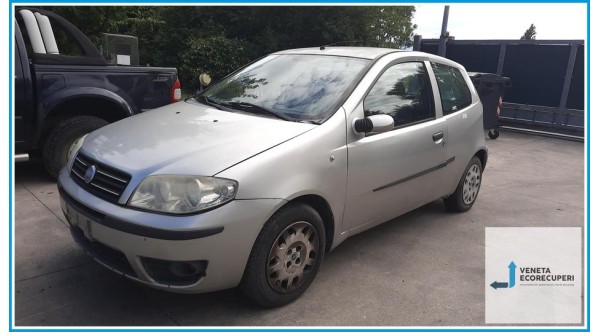 FIAT PUNTO 2U del 2005 parti usate e ricambi - Tipo Motore 188A9000