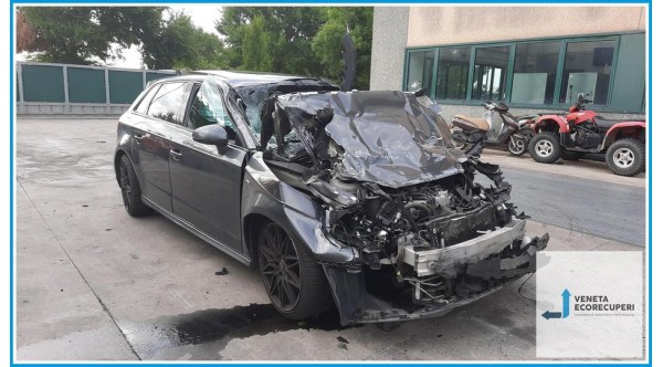 AUDI A3 8V del 2016 parti usate e ricambi - Tipo Motore CRL