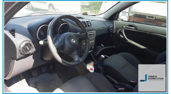 ALFA ROMEO 147 W8 del 2003 parti usate e ricambi - Tipo Motore 937A2000