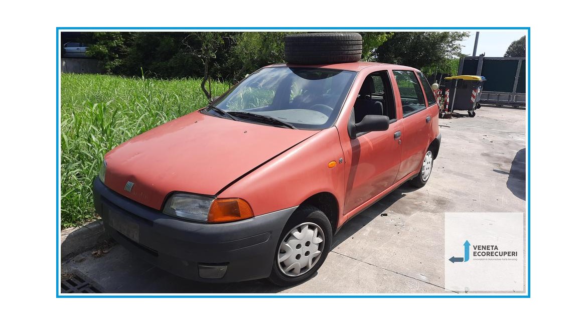 FIAT PUNTO 1a Serie  del 1997 parti usate e ricambi - Tipo Motore 176B2000