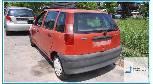 FIAT PUNTO 1a Serie  del 1997 parti usate e ricambi - Tipo Motore 176B2000