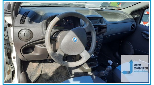 FIAT PUNTO 2U del 2005 parti usate e ricambi
