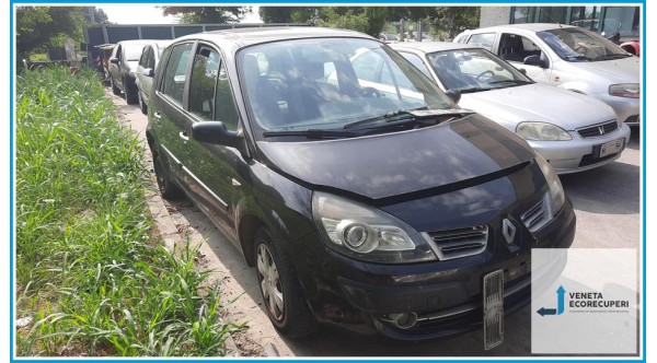RENAULT SCENIC 2a Serie  del 2009 parti usate e ricambi - Tipo Motore K4M87