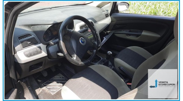 FIAT GRANDE PUNTO 2Y del 2006 parti usate e ricambi - Tipo Motore 199A2000