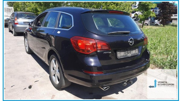 OPEL ASTRA P10 del 2011 parti usate e ricambi - Tipo Motore A20DTH
