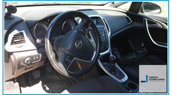 OPEL ASTRA P10 del 2011 parti usate e ricambi - Tipo Motore A20DTH