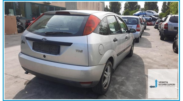 FORD FOCUS CAK del 2001 parti usate e ricambi - Tipo Motore C9DB