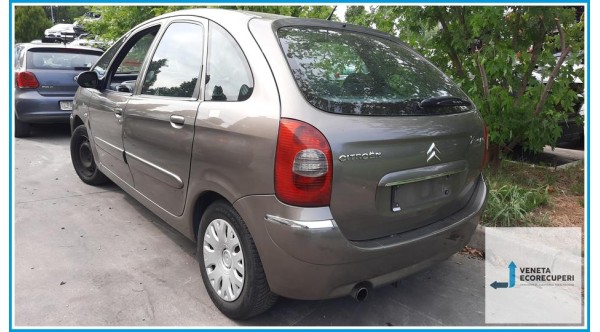 CITROEN XSARA PICASSO  del 2008 parti usate e ricambi - Tipo Motore 9HX