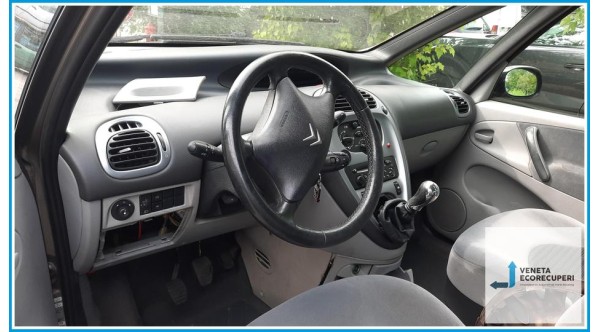 CITROEN XSARA PICASSO  del 2008 parti usate e ricambi - Tipo Motore 9HX