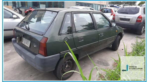 CITROEN AX  del 1993 parti usate e ricambi - Tipo Motore HDZ