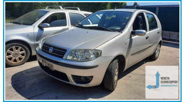 FIAT PUNTO 2U del 2004 parti usate e ricambi