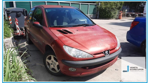 PEUGEOT 206  del 2005 parti usate e ricambi - Tipo Motore 8HZ