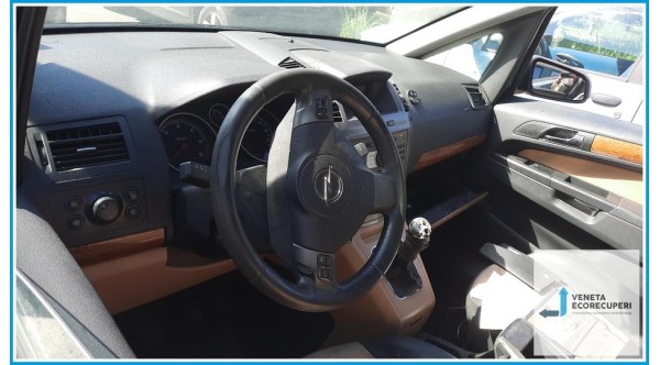 OPEL ZAFIRA A05 del 2006 parti usate e ricambi - Tipo Motore Z19DTH