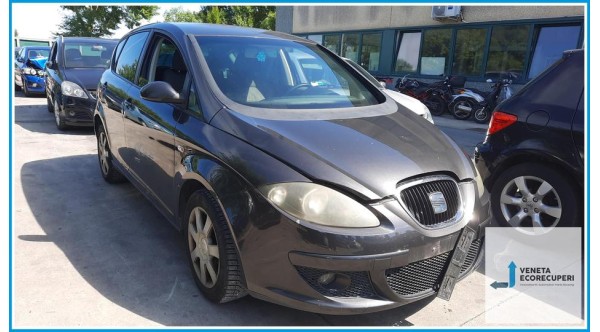 SEAT ALTEA 5P del 2005 parti usate e ricambi - Tipo Motore BJB