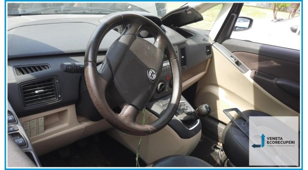 LANCIA MUSA TG del 2005 parti usate e ricambi - Tipo Motore 188B2000