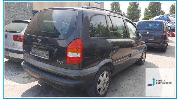 OPEL ZAFIRA T98 del 2000 parti usate e ricambi - Tipo Motore Z18XE