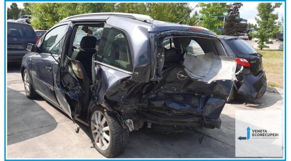 OPEL ZAFIRA A05 del 2006 parti usate e ricambi - Tipo Motore Z19DT