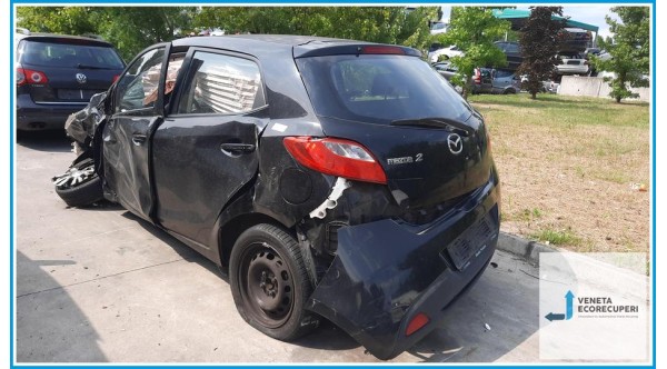 MAZDA Mazda 2 2a Serie  del 2007 parti usate e ricambi - Tipo Motore ZJ