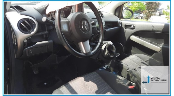 MAZDA Mazda 2 2a Serie  del 2007 parti usate e ricambi - Tipo Motore ZJ