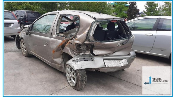 TOYOTA YARIS FRP del 2005 parti usate e ricambi - Tipo Motore 1SZFE