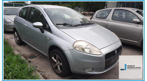 FIAT GRANDE PUNTO 2Y del 2005 parti usate e ricambi - Tipo Motore 350A1000