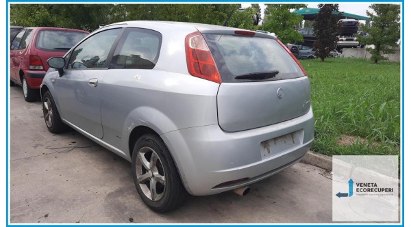 FIAT GRANDE PUNTO 2Y del 2005 parti usate e ricambi - Tipo Motore 350A1000