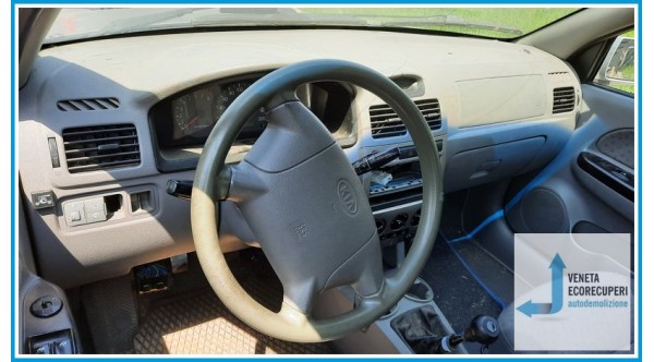 KIA RIO 1a Serie  del 2005 parti usate e ricambi