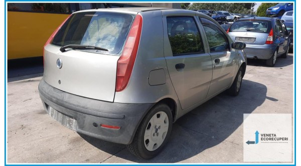 FIAT PUNTO CLASSIC 2U del 2005 parti usate e ricambi - Tipo Motore 188A4000